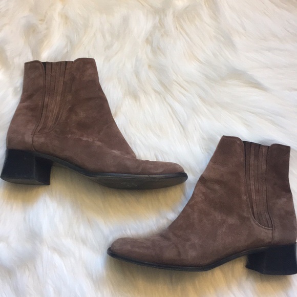 Suede boots - Picture 5 of 6